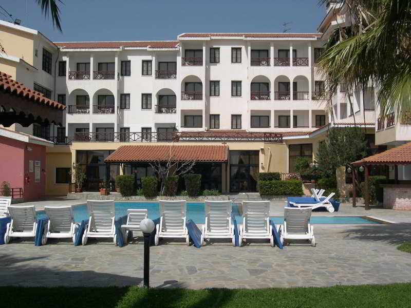 Episkopiana Hotel & Sport Resort Episkopi  外观 照片