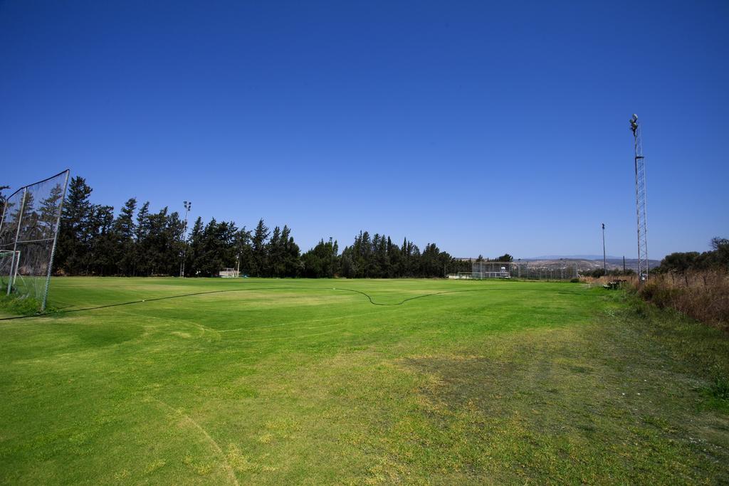Episkopiana Hotel & Sport Resort Episkopi  外观 照片