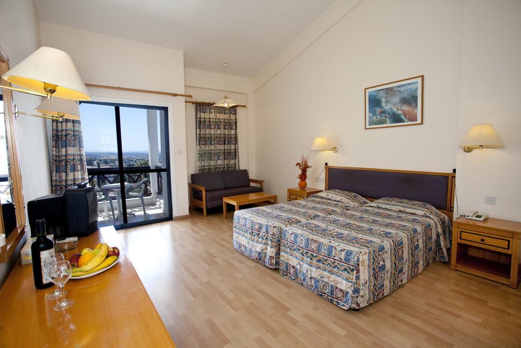 Episkopiana Hotel & Sport Resort Episkopi  客房 照片