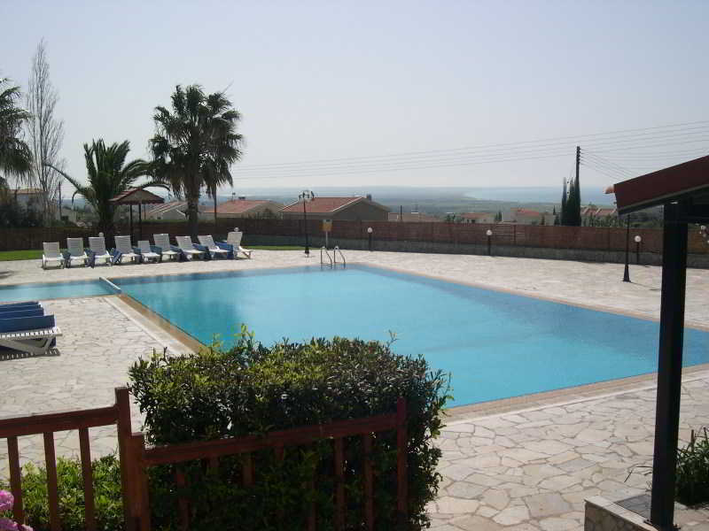 Episkopiana Hotel & Sport Resort Episkopi  外观 照片